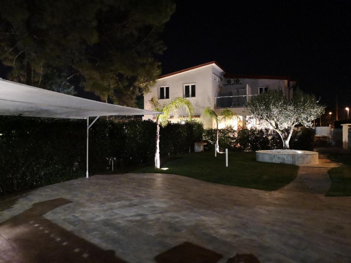 Villa Casa Vacanze Granieri Leporano Exterior foto